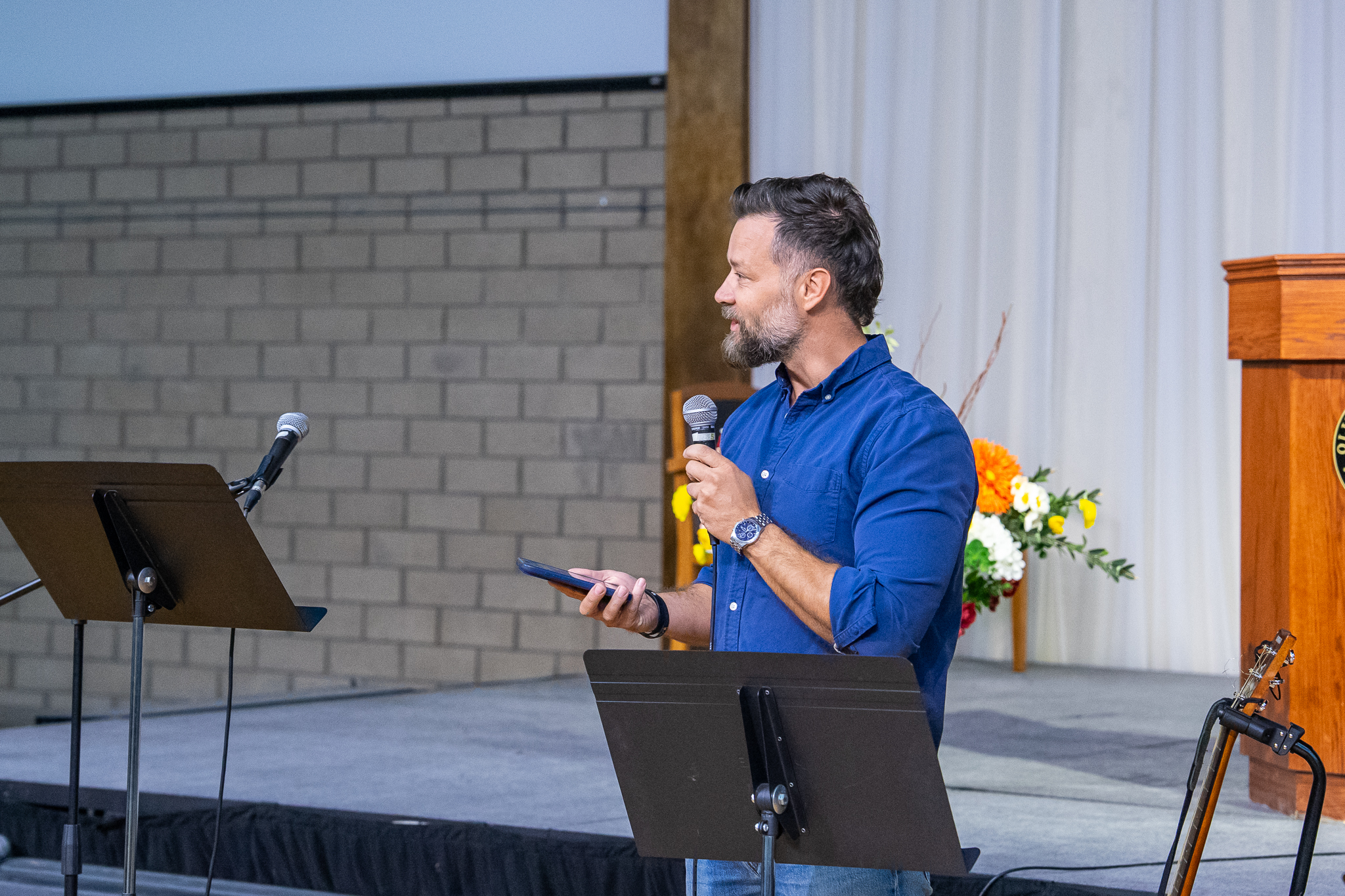 Olivet Students, Faculty, and Staff Hold Special Joint Worship Service with Local Anza Church - photo 3