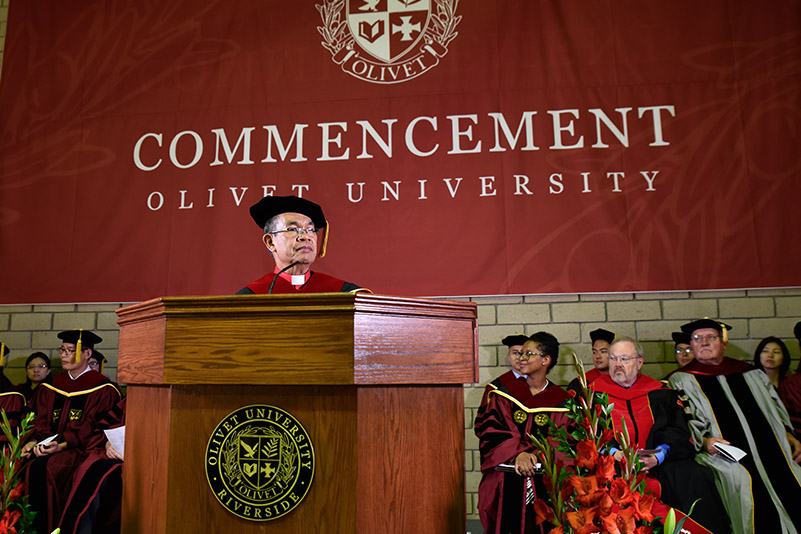 olivet-university-olivet-class-of-2016-exhorted-to-be-visionary-leaders-at-commencement-ceremony