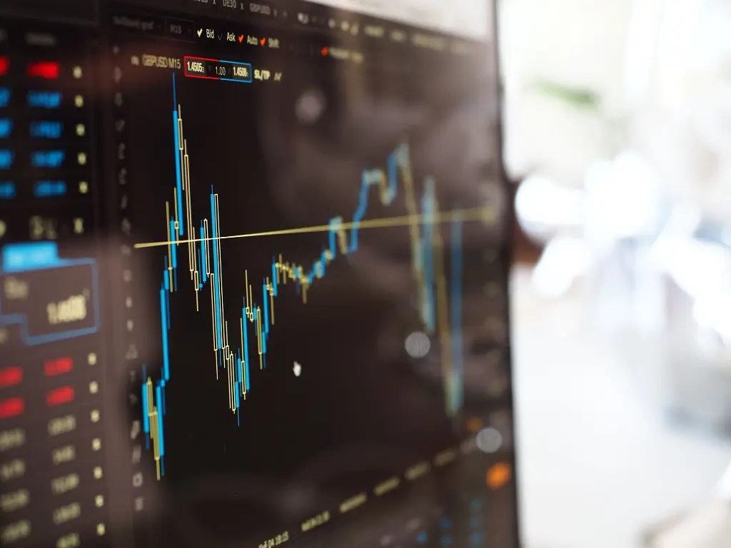Applied Business Research and Finance Classes: Finding Opportunity in Adversity