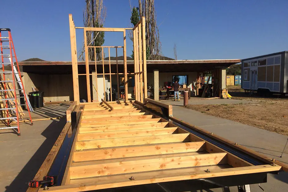 OSEA Offers Summer Course in Construction
