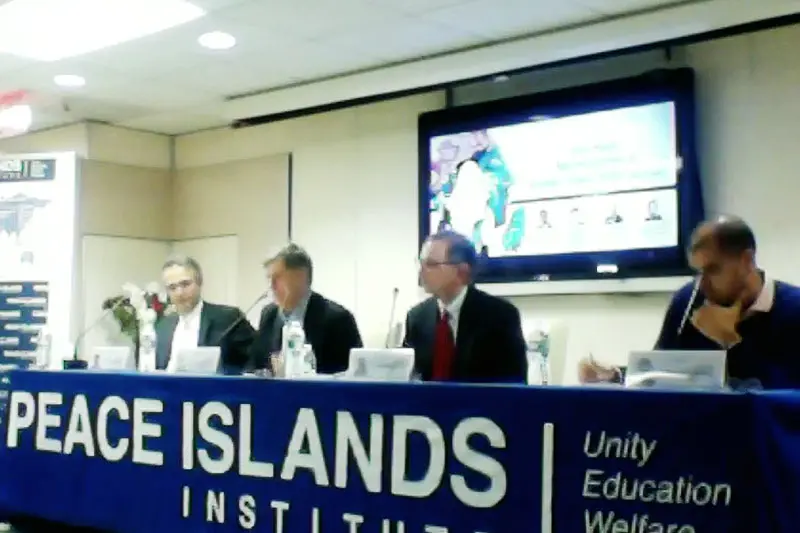 Journalists Examine Media Representations of Religion