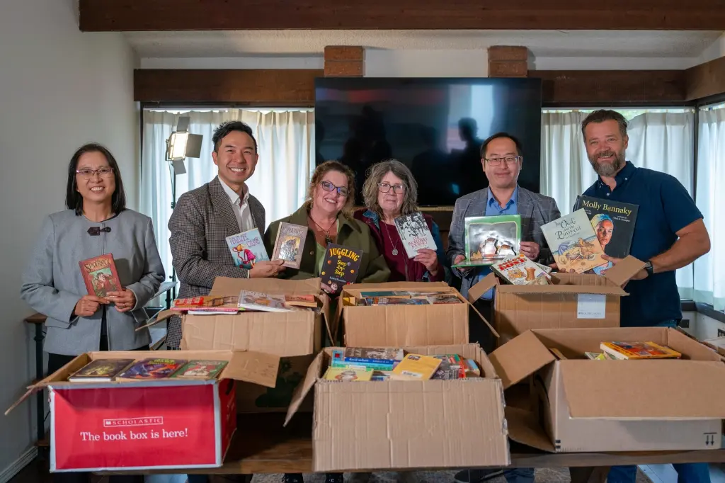 Olivet University Donates Over 700 Children’s Books to Local Library