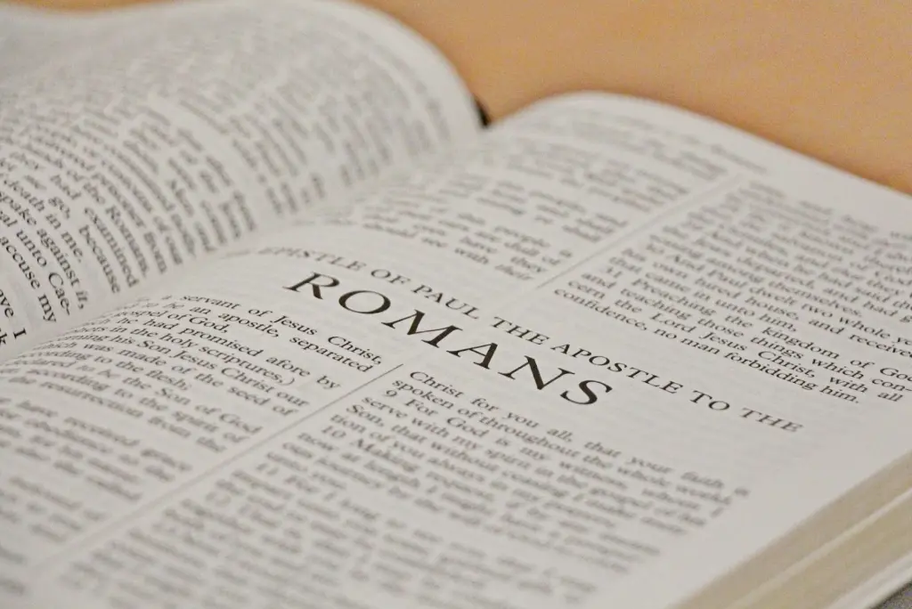 OTCS Professor Discusses Romans Project to Support Frontline Missionaries