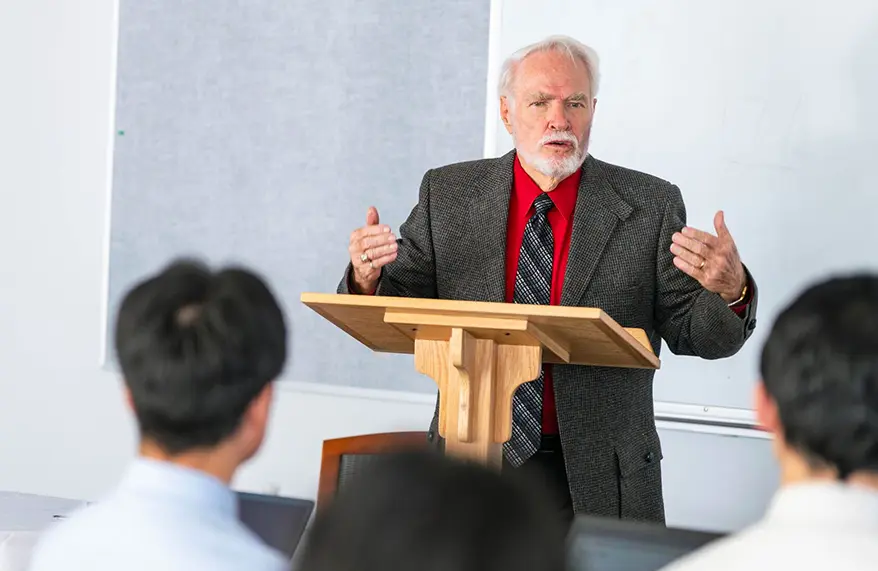 Doctoral Professors Engage Students with Colloquium Lectures